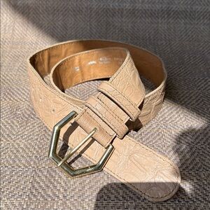 GORBANI vintage Genuine Leather Croc-Embossed Tan Belt with Gold Buckle. Size L.